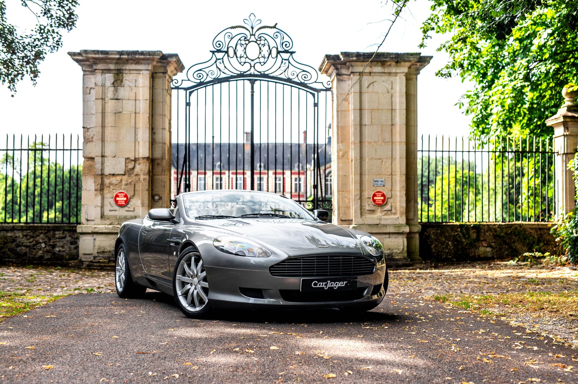 Photo Aston Martin DB9 Volante
